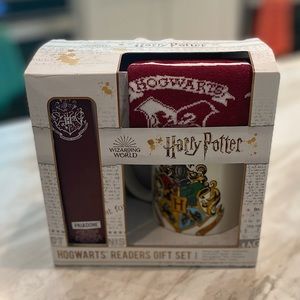 Harry Potter Hogwarts Readers Gift Set